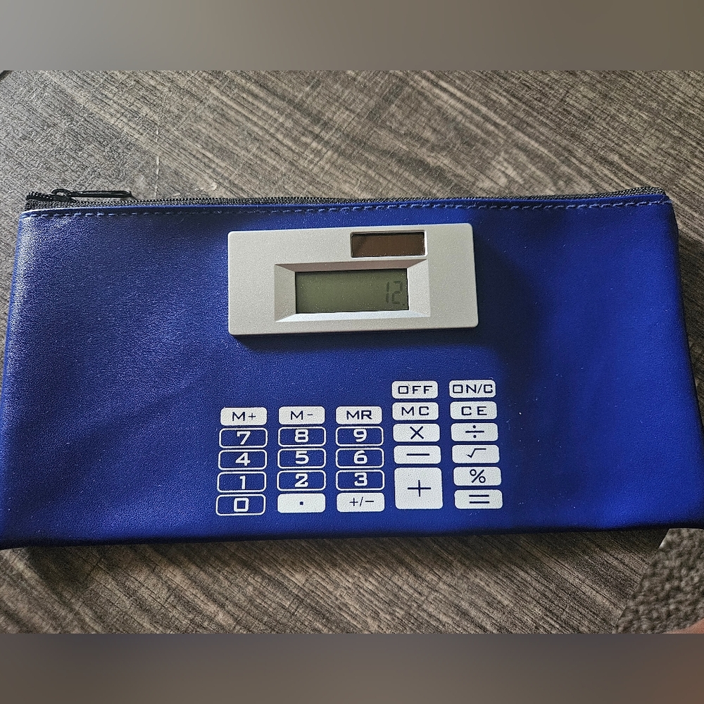 Zipper Money Bag w/Solar Calculator